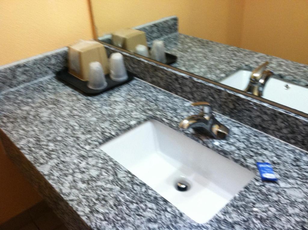 Express Inn West Memphis Phòng bức ảnh